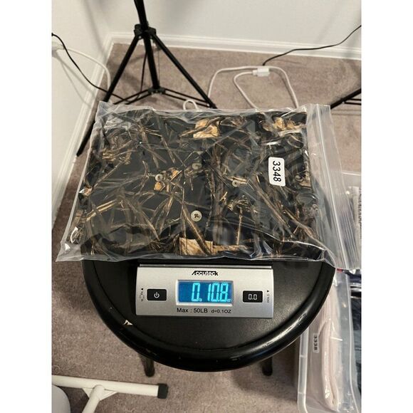 Rugged Earth Outfitters Hunting Dogs Camo Button Down Collared Shirt Large - Picture 10 of 10